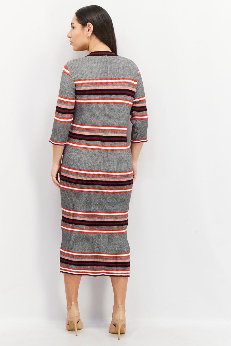 French Connection فستان ميدي محبوك بنمط ملون بأكمام 3/4 للنساء، رمادي - Image 2